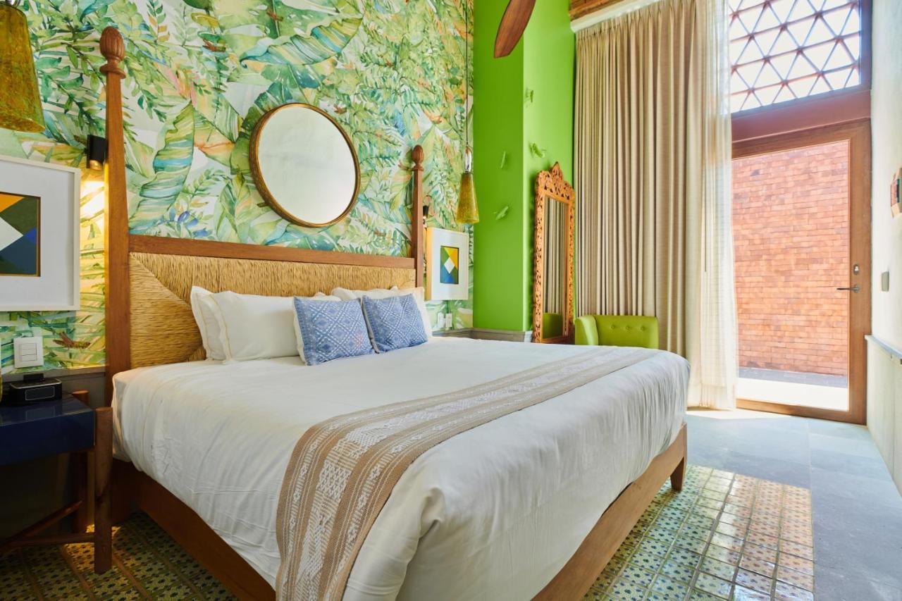 Hotel Luxury Patio Azul (Adults Only) Πουέρτο Βαγιάρτα Εξωτερικό φωτογραφία A bedroom at the hotel